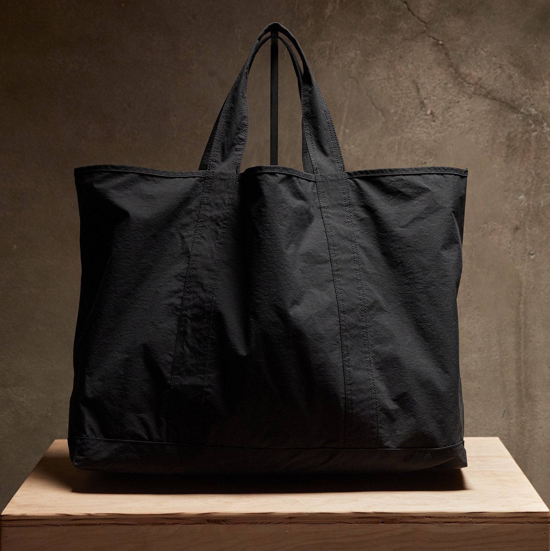 Nylon Large Lightweight Tote Bag Shoulder Bag for Kuwait