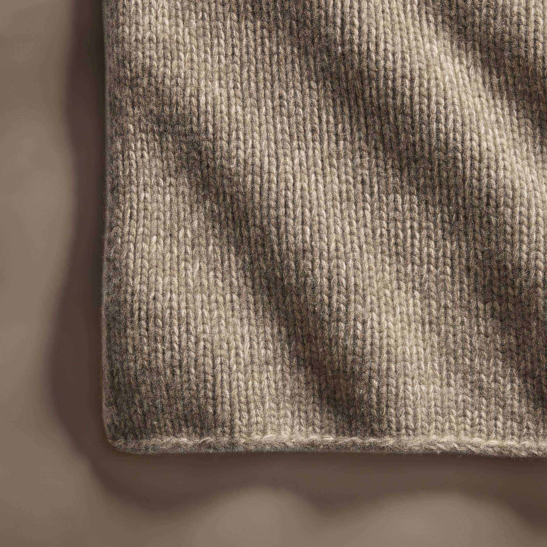 Cashmere knit blanket outlet