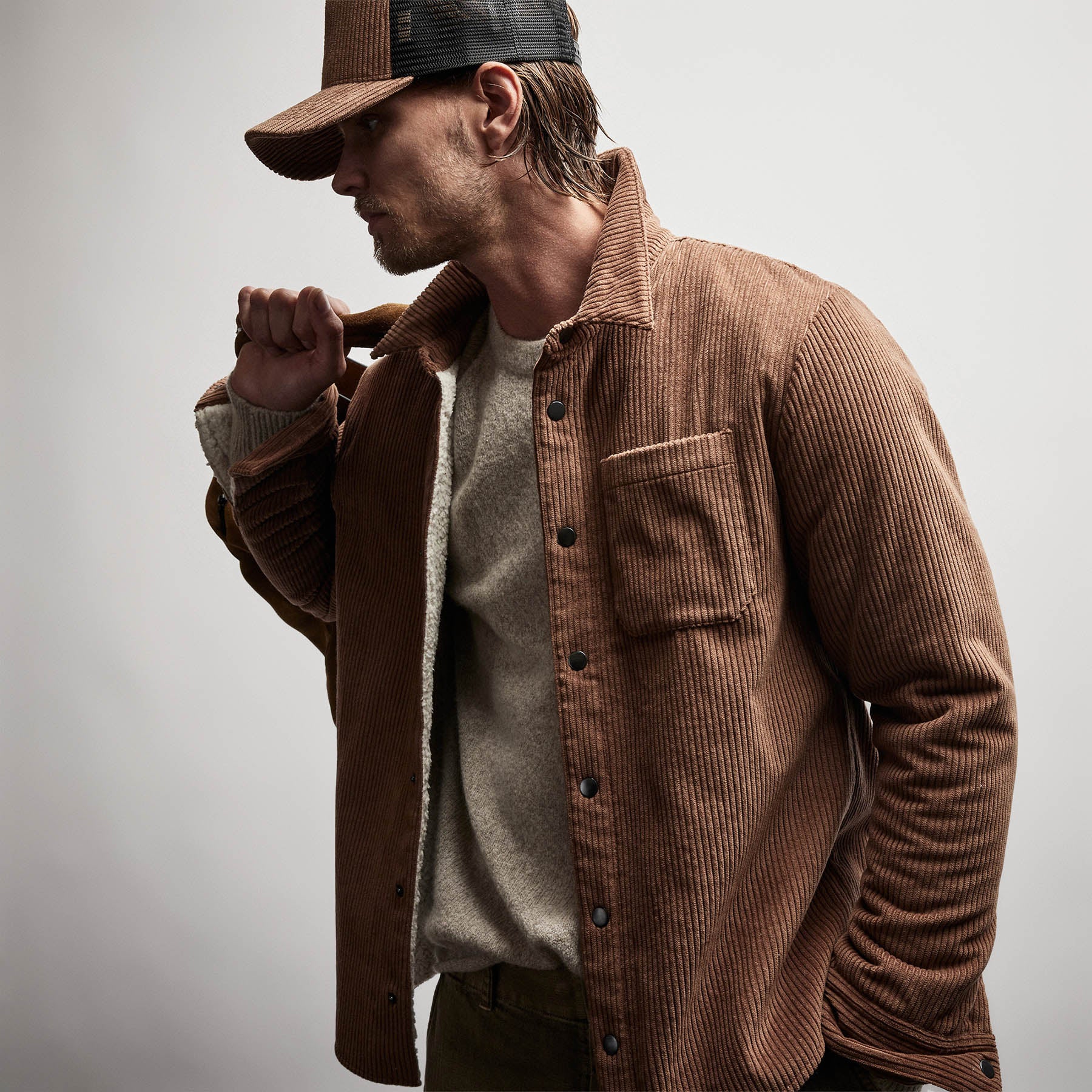 Sherpa Lined Corduroy Shirt Jacket - Chestnut | James Perse Los 
