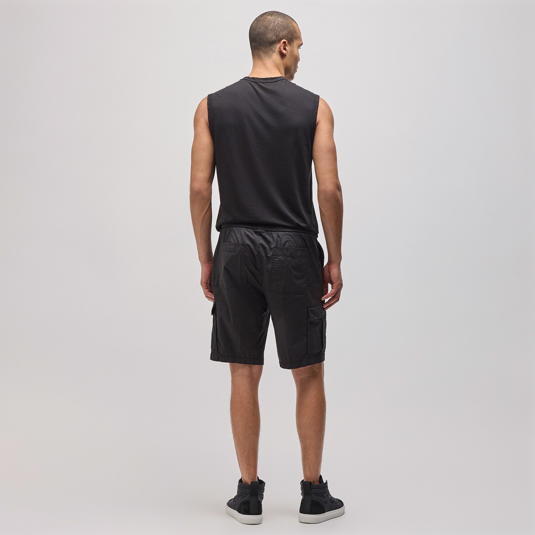 Men s Stretch Poplin Cargo Short Black