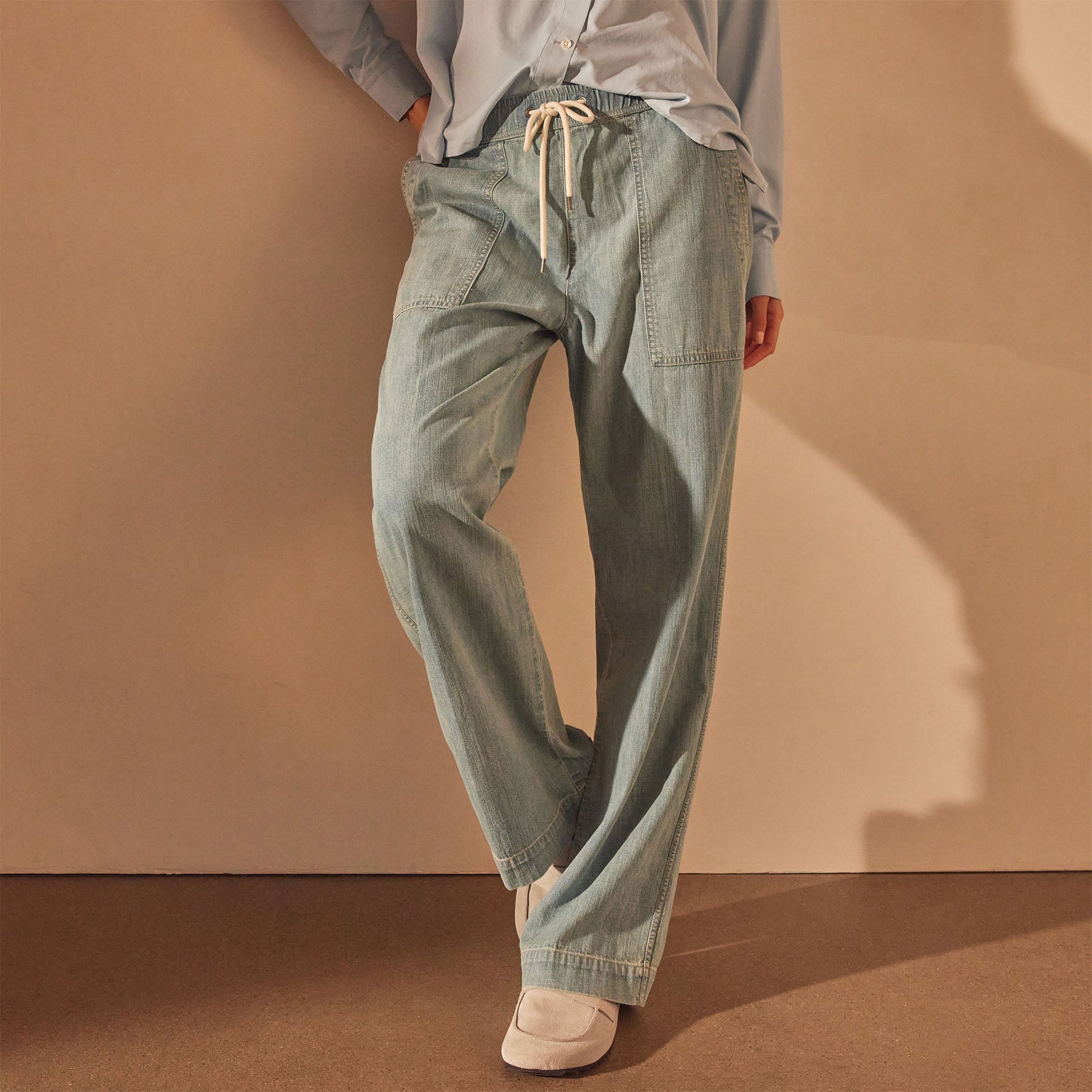 Wide Leg Pull On Denim Pant - Bleach Wash | James Perse Los Angeles