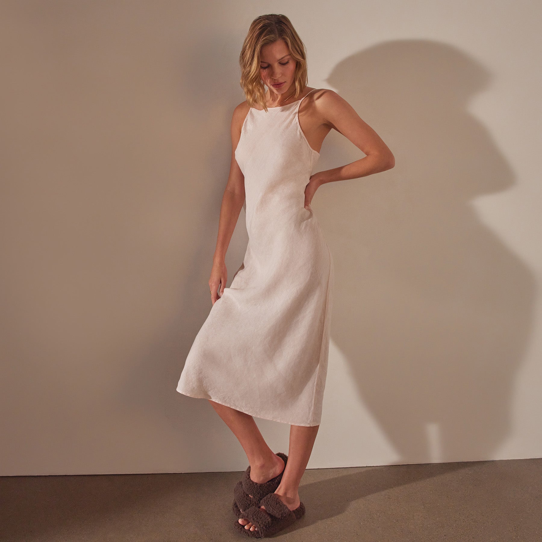 James perse white dress 2025