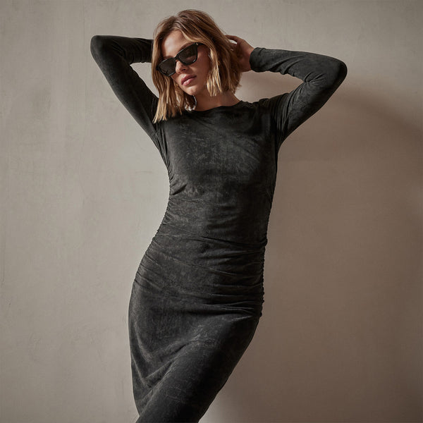 Ruched Velvet Long Sleeve Dress - Carbon | James Perse Los