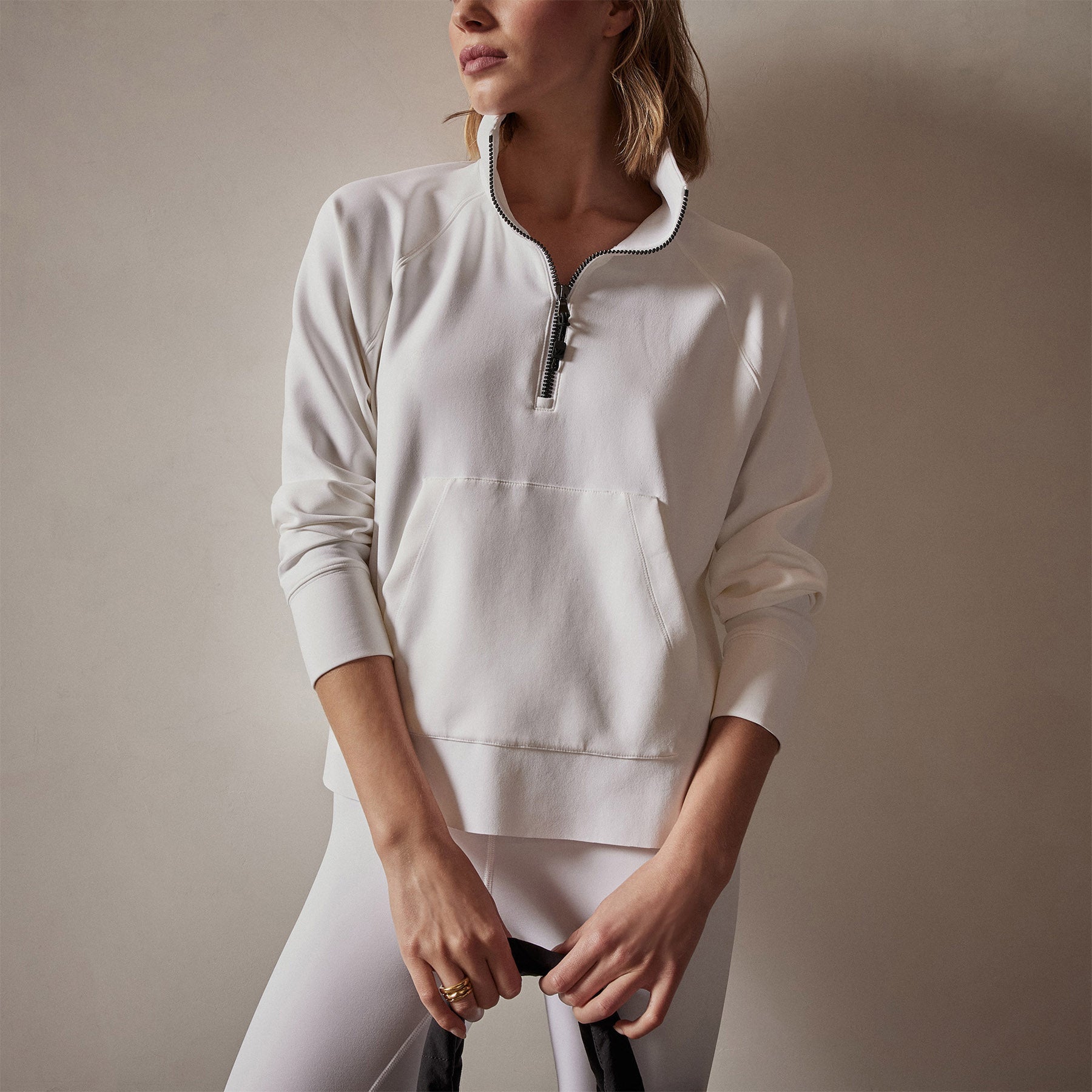 White zip up 2025 long sleeve top