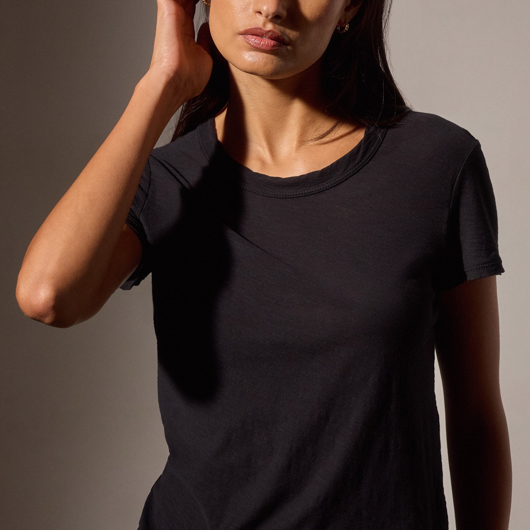 Sheer Slub Crew Neck Tee - Black