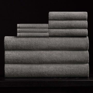 Stock of Calvin Klein Bath Towels - Poland, New - The wholesale
