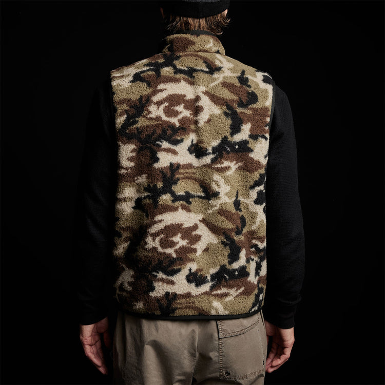 Camo Sherpa Sport Vest Moss Camo James Perse Los Angeles