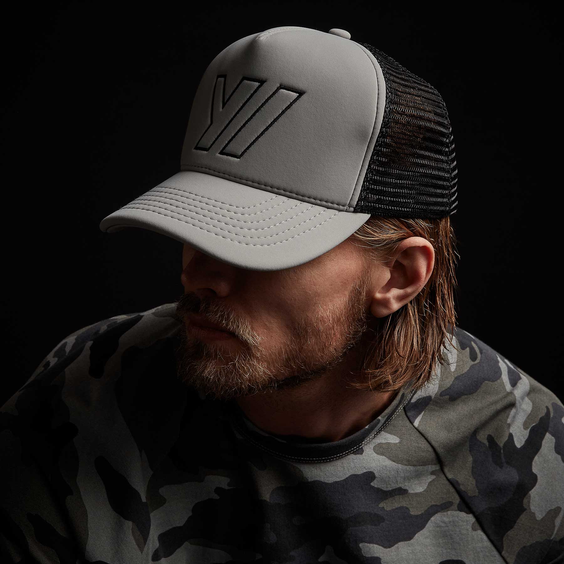 Y/ Outline Embroidery Hat in Pale Grey | James Perse Los Angeles