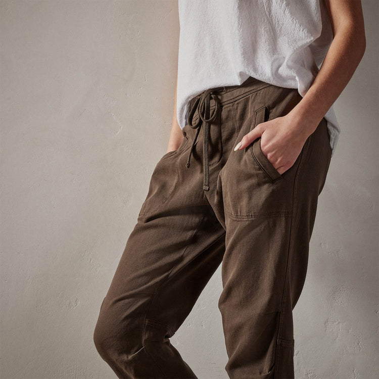 Soft Drape Pant Smoky Green Pigment