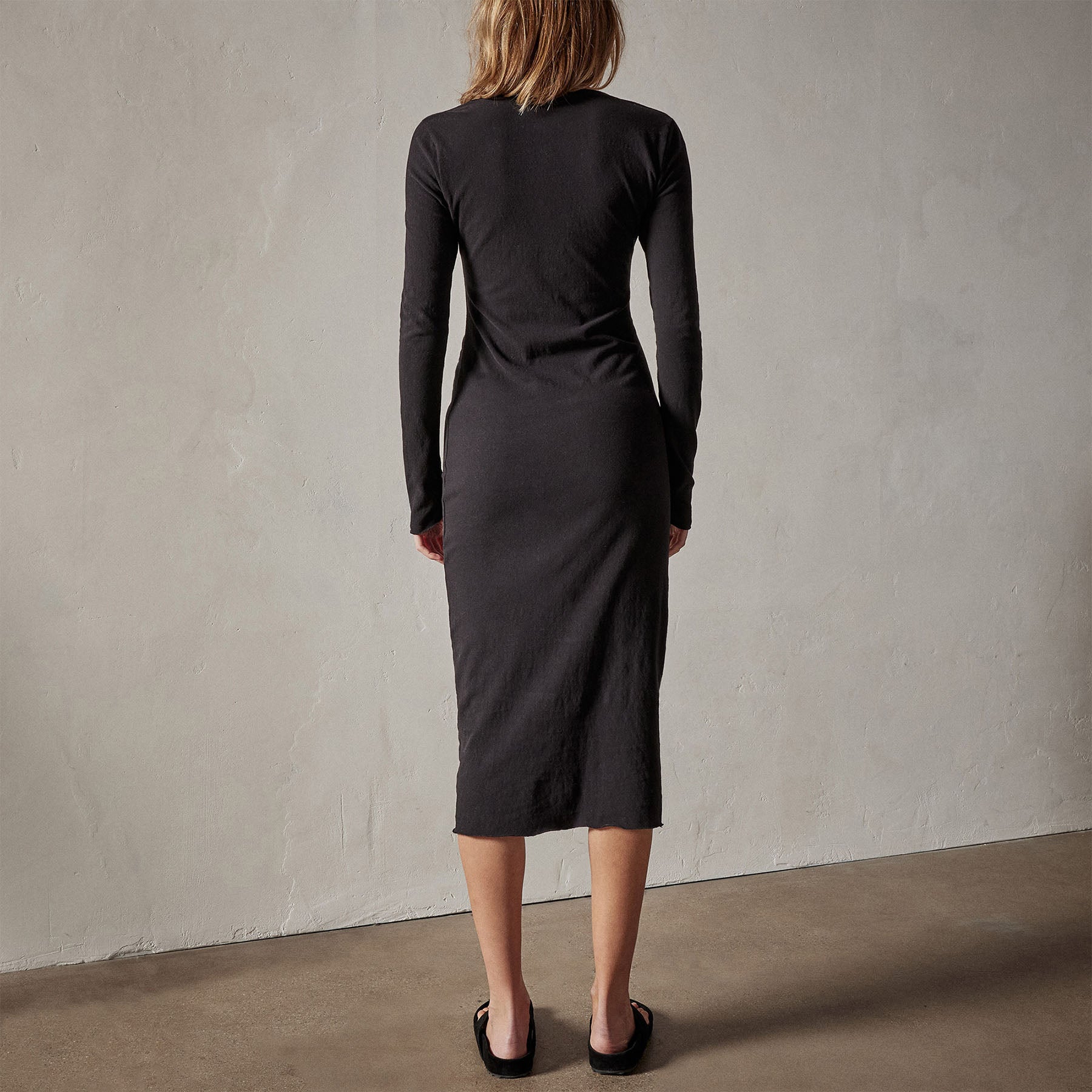 Deep V Front Ruched Dress - Black | James Perse Los Angeles