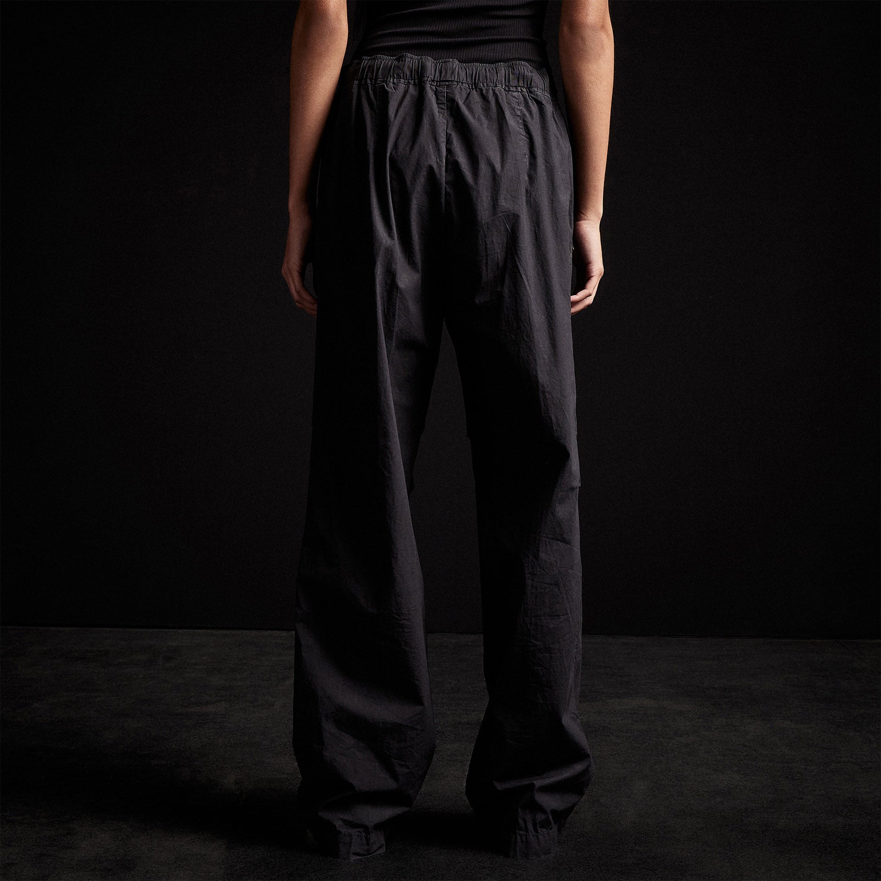 Parachute Pant - Black | James Perse Los Angeles