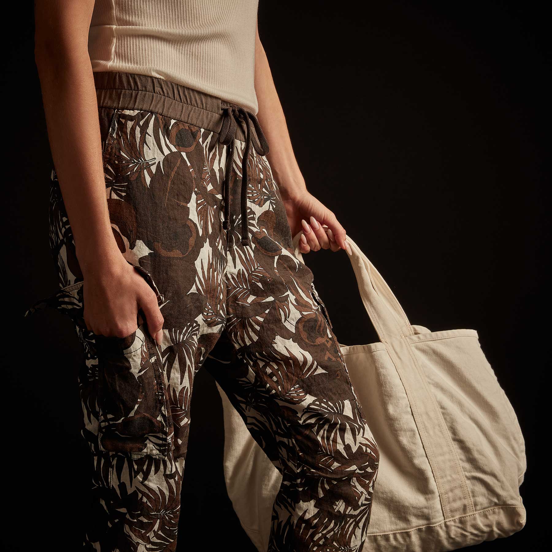 Tropical Print Linen Cargo Pant - Kona